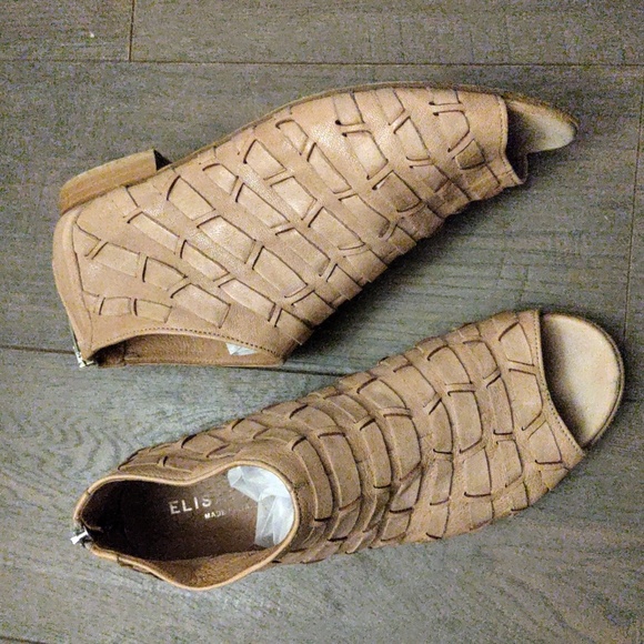 Elisa Lanci Peep Toe Flats - Picture 1 of 10